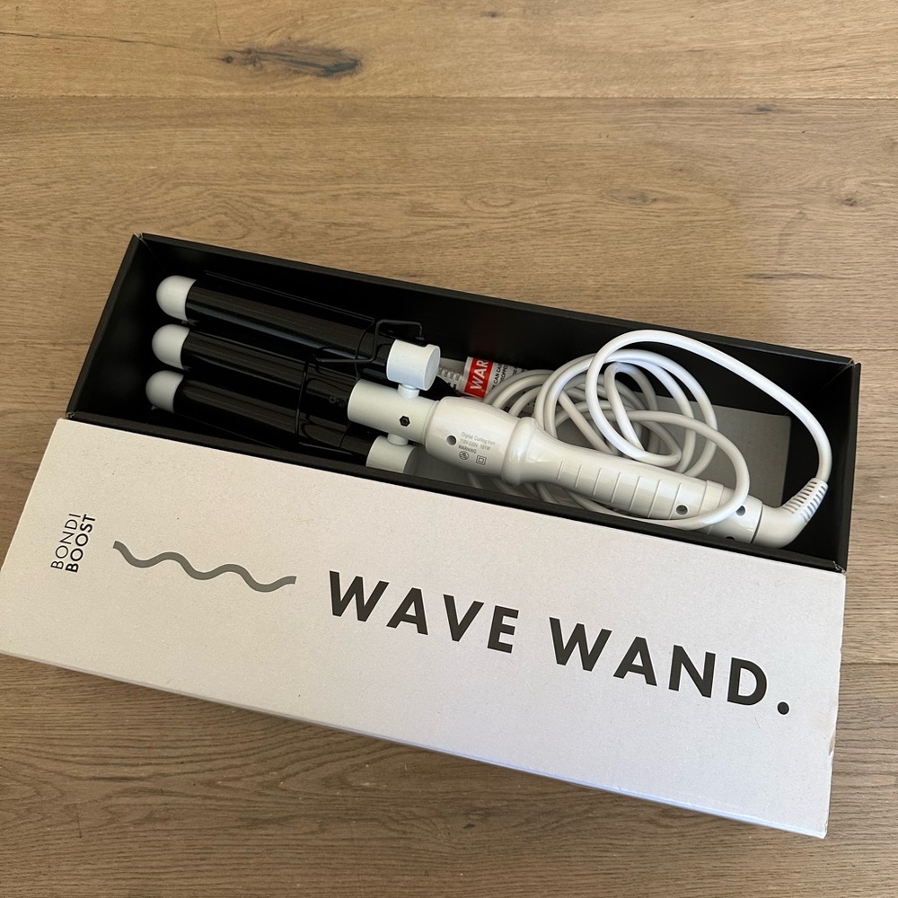 Bondi Boost Wave Wand Hair Styler